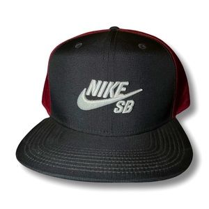 Nike SB red and black Mesh Back SnapBack hat